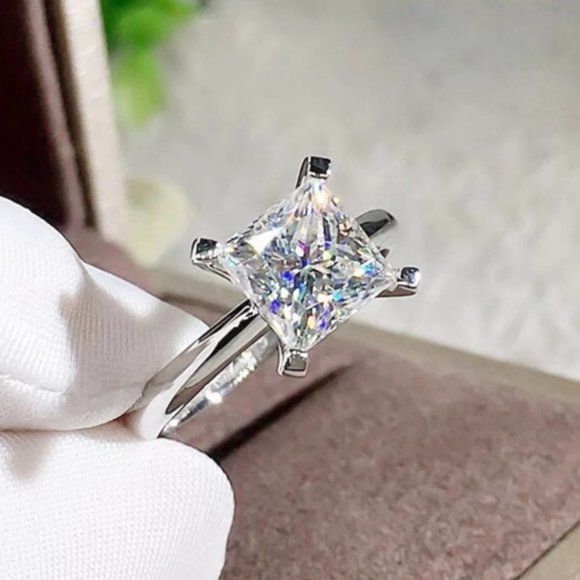 *NEW 2ct Princess Cut Solitaire Diamond Ring - Picture 4 of 4